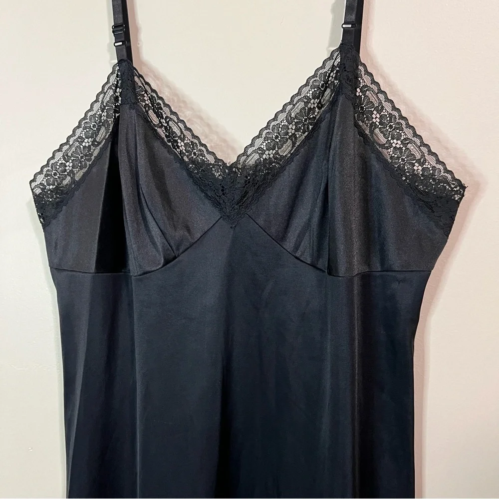 Vintage Vanity Fair Black Long Silky Women’s Lace Slip Dress